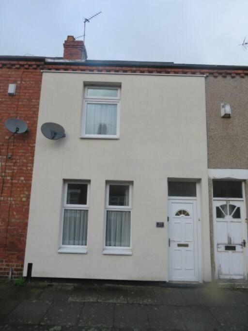 29 Lewes Road - Darlington Holiday home